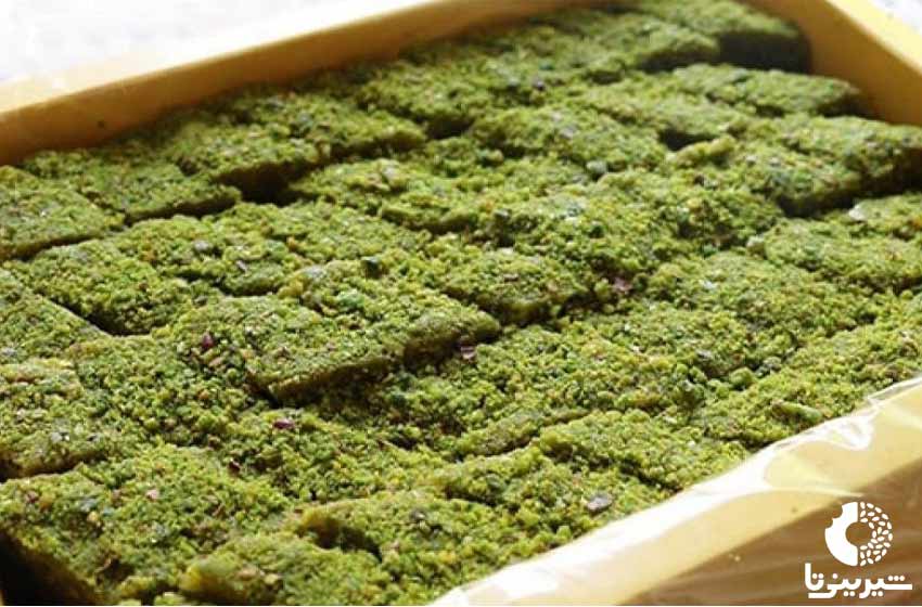 طرز-تهیه-شیرینی-لوز-یزدی-پسته-ای